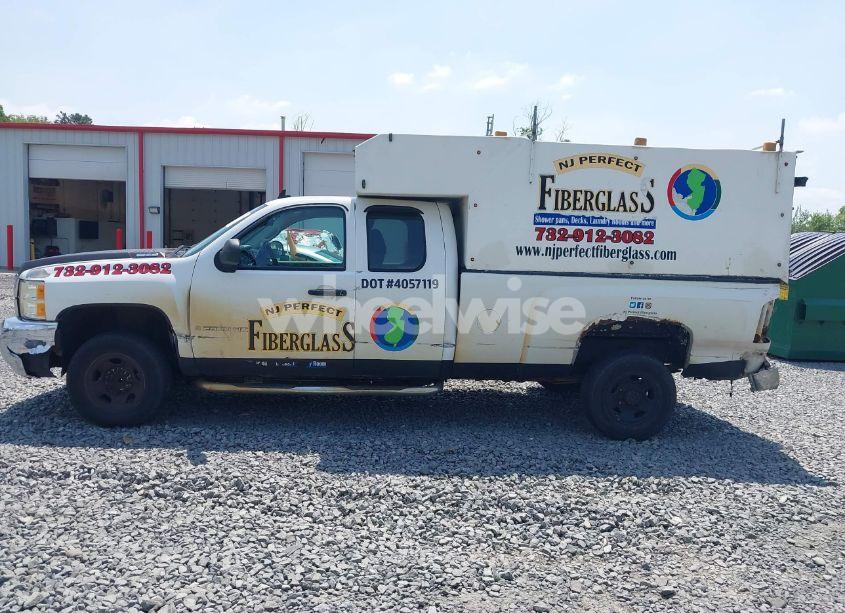 Photo 14 of 2009 Chevrolet Silverado 2500HD WORK TRUCK (VIN 1GCHC49K59E135299)