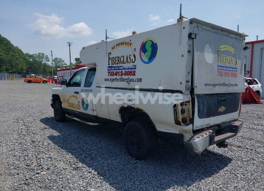 Photo 3 of 2009 Chevrolet Silverado 2500HD WORK TRUCK (VIN 1GCHC49K59E135299)