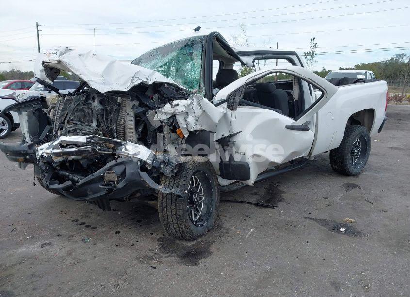 Photo 2 of 2009 Chevrolet Silverado 2500HD LT (VIN 1GCHC53679F116961)