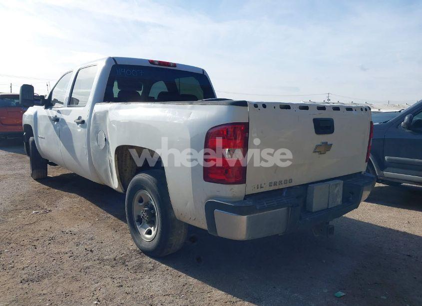 Photo 3 of 2009 Chevrolet Silverado 2500HD LT (VIN 1GCHC53K39F114007)
