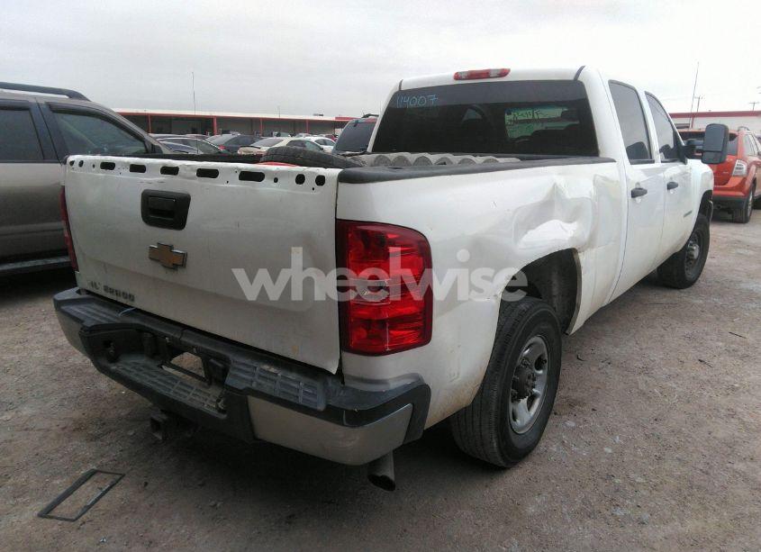 Photo 4 of 2009 Chevrolet Silverado 2500HD LT (VIN 1GCHC53K39F114007)