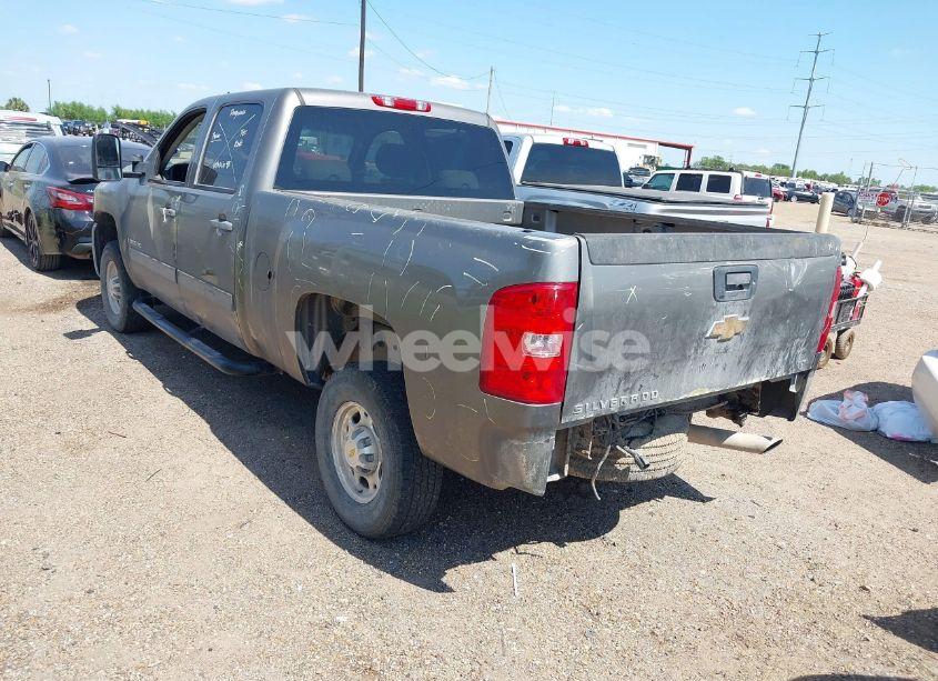 Photo 3 of 2009 Chevrolet Silverado 2500HD LT (VIN 1GCHC53K39F119501)