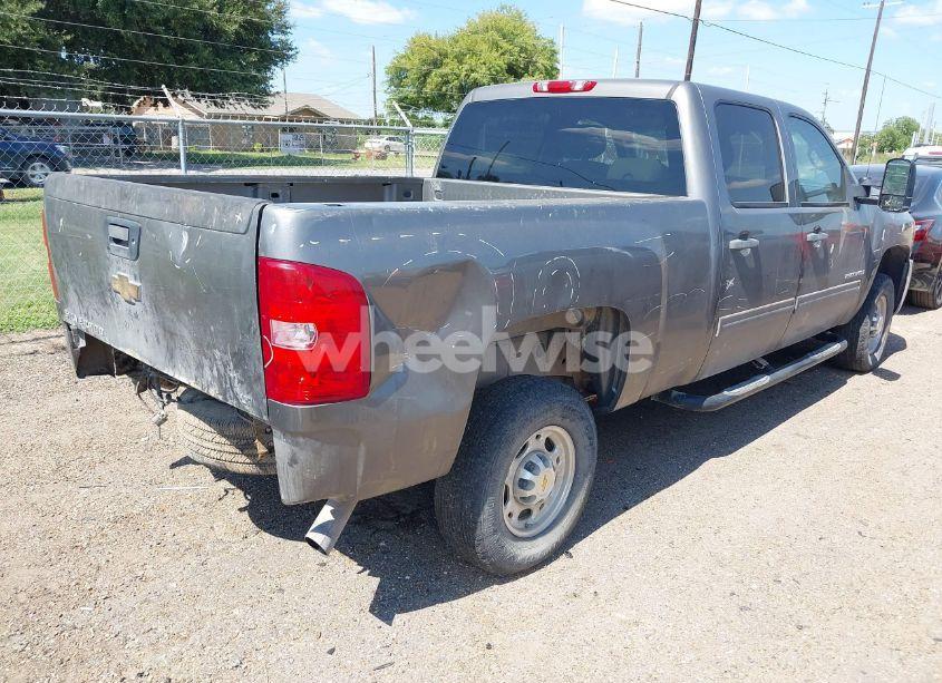 Photo 4 of 2009 Chevrolet Silverado 2500HD LT (VIN 1GCHC53K39F119501)