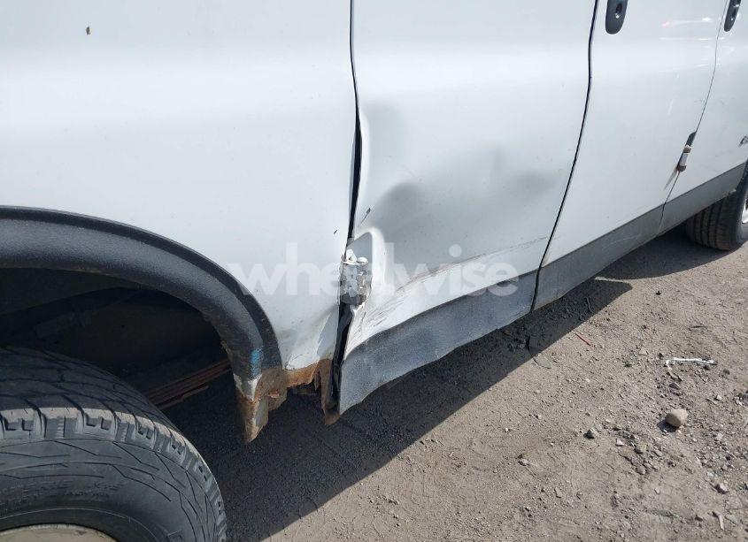 Photo 6 of 2006 Chevrolet Express WORK VAN (VIN 1GCHG352X61171450)