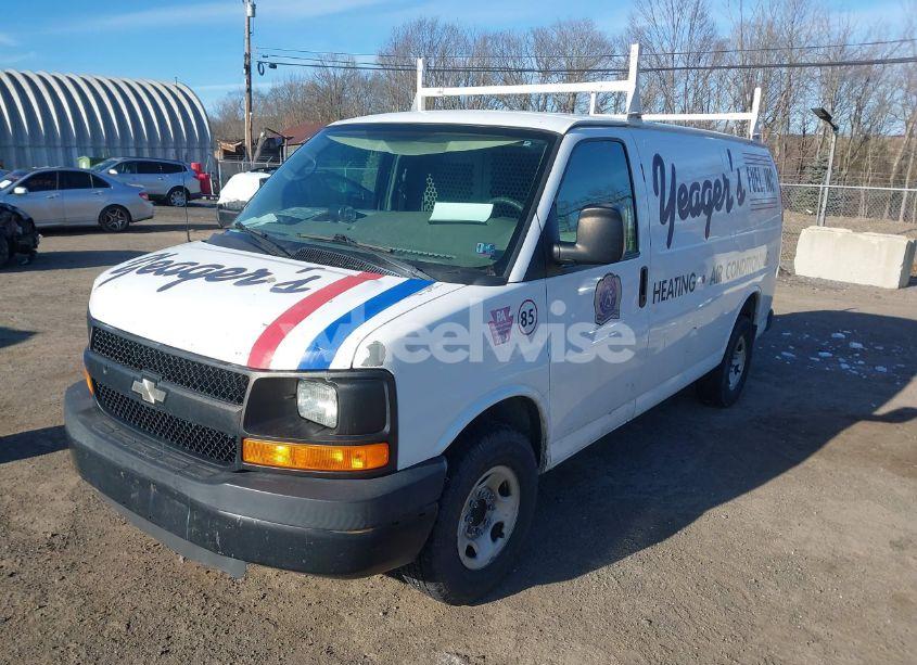 Photo 2 of 2008 Chevrolet Express WORK VAN (VIN 1GCHG35C981216681)