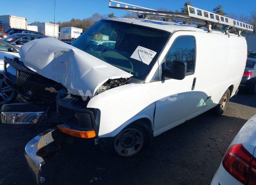 Photo 2 of 2008 Chevrolet Express WORK VAN (VIN 1GCHG35K781152177)