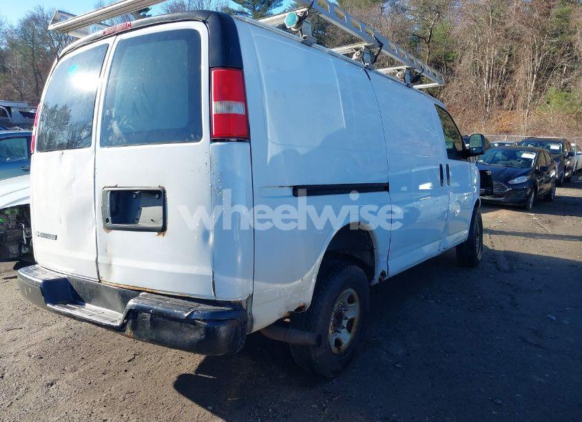 Photo 4 of 2008 Chevrolet Express WORK VAN (VIN 1GCHG35K781152177)
