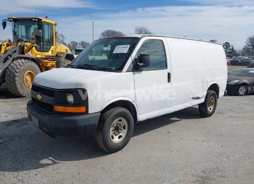 Photo 2 of 2008 Chevrolet Express WORK VAN (VIN 1GCHG35K881176861)