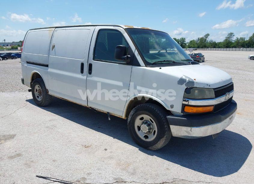 2009 Chevrolet Express 3500 WORK VAN (VIN 1GCHG35K991103001) main photo