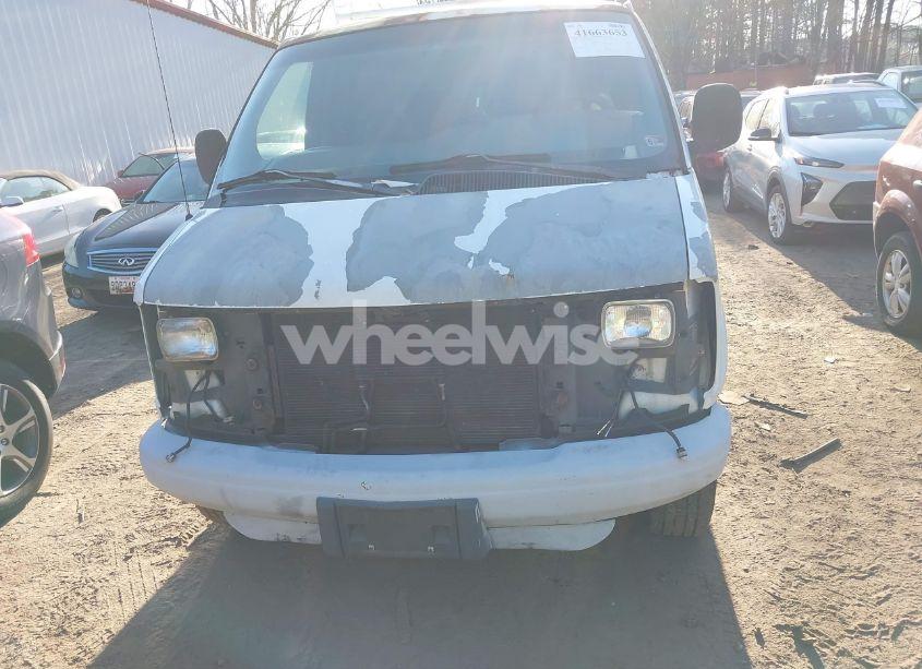 Photo 6 of 2001 Chevrolet Express (VIN 1GCHG35R211127920)