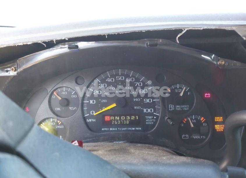 Photo 7 of 2001 Chevrolet Express (VIN 1GCHG35R211127920)