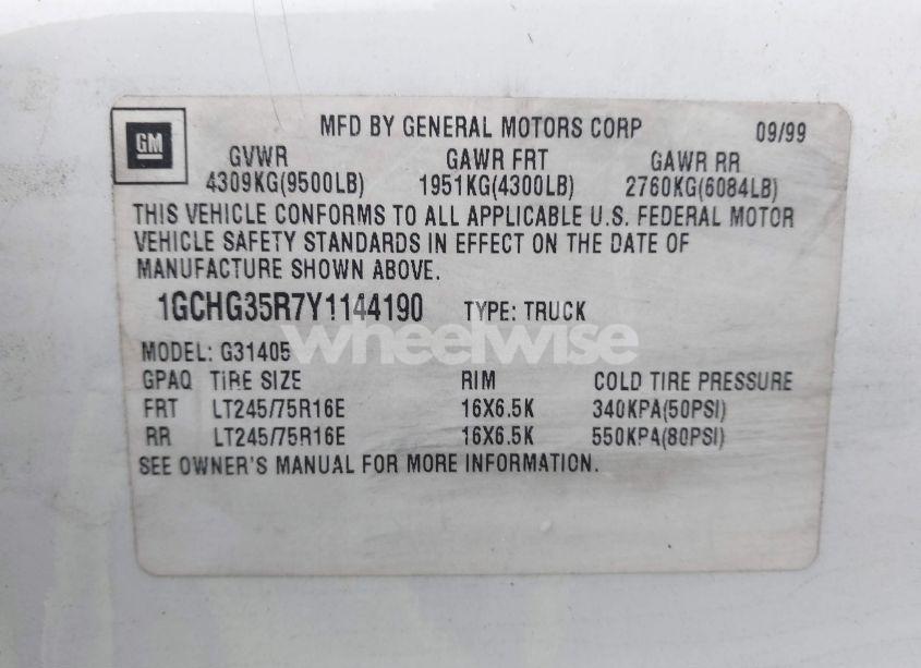 Photo 9 of 2000 Chevrolet Express (VIN 1GCHG35R7Y1144190)