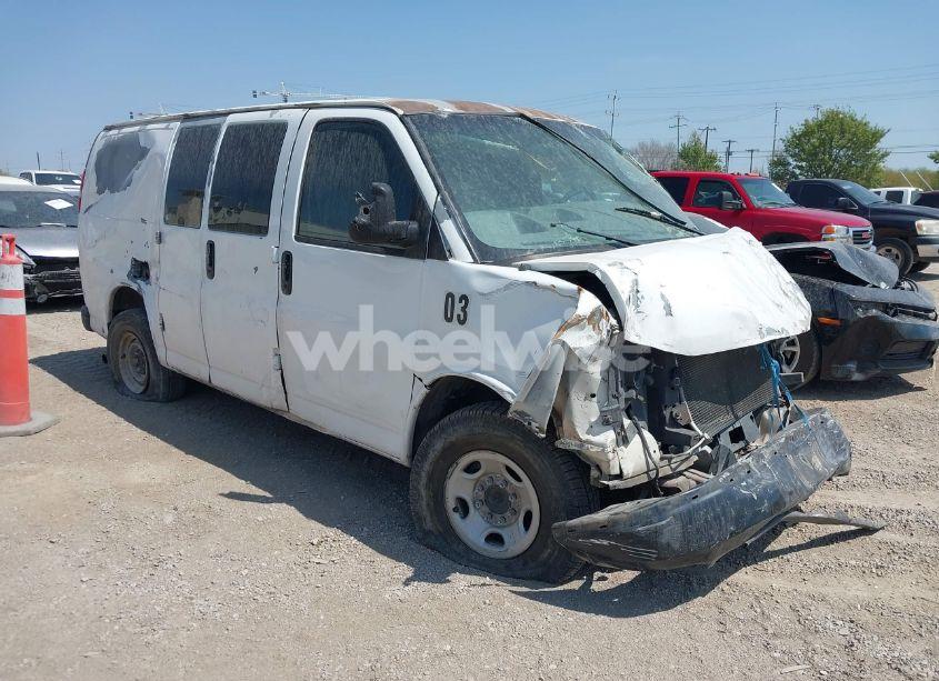2007 Chevrolet Express WORK VAN (VIN 1GCHG35U071224028) main photo