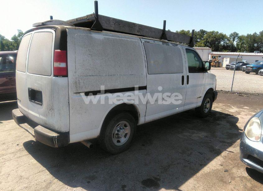 Photo 4 of 2006 Chevrolet Express WORK VAN (VIN 1GCHG35U261156913)