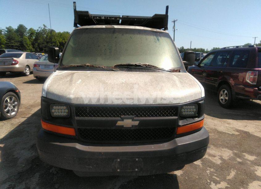 Photo 6 of 2006 Chevrolet Express WORK VAN (VIN 1GCHG35U261156913)