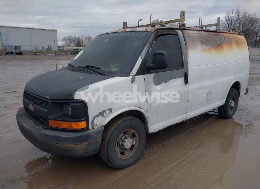Photo 2 of 2007 Chevrolet Express WORK VAN (VIN 1GCHG35U371192286)