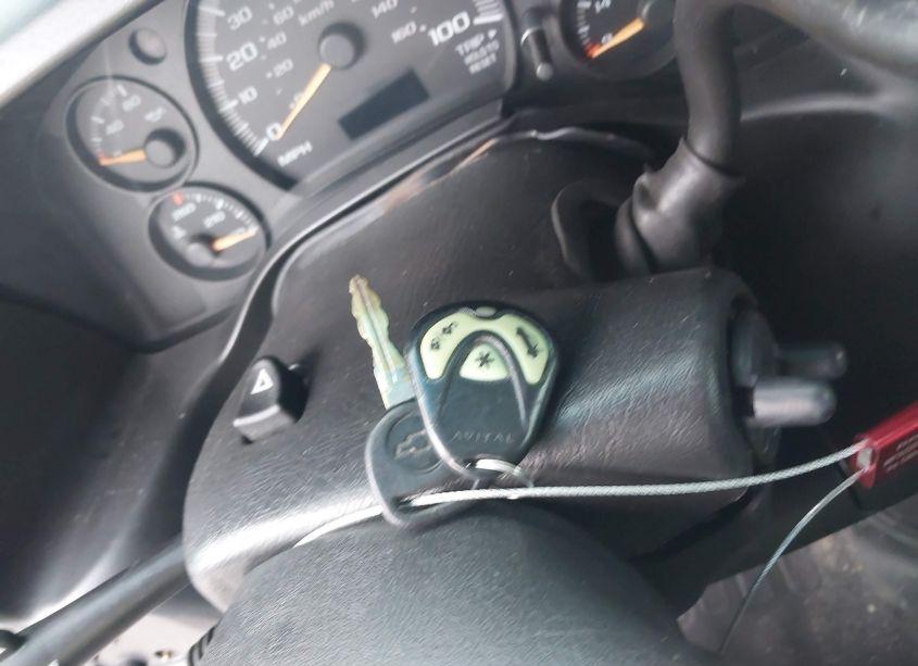 Photo 11 of 2005 Chevrolet Express (VIN 1GCHG35U851175366)