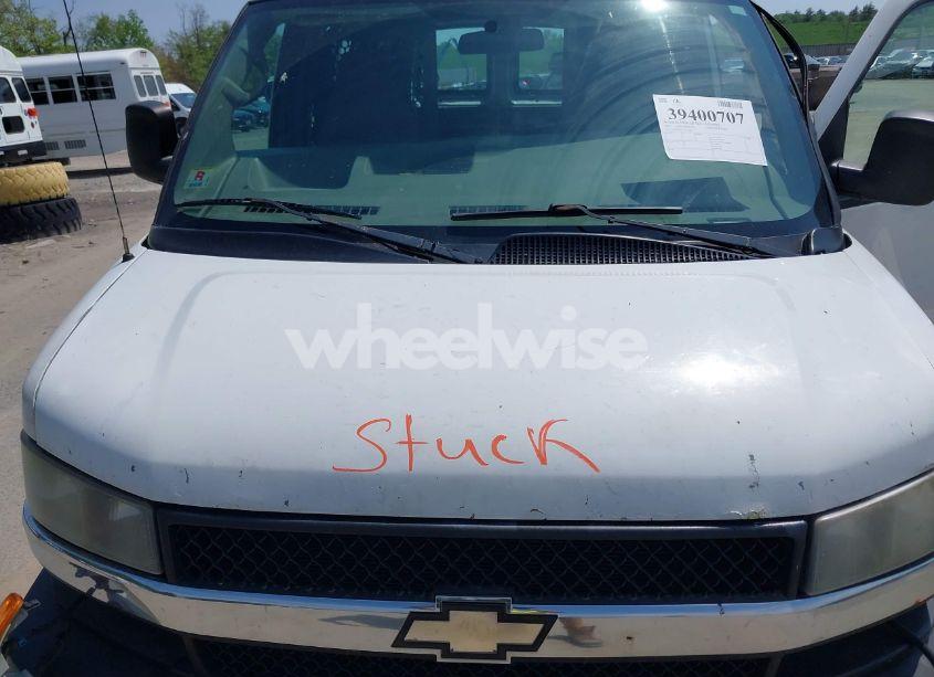 Photo 10 of 2005 Chevrolet Express (VIN 1GCHG35V151116426)