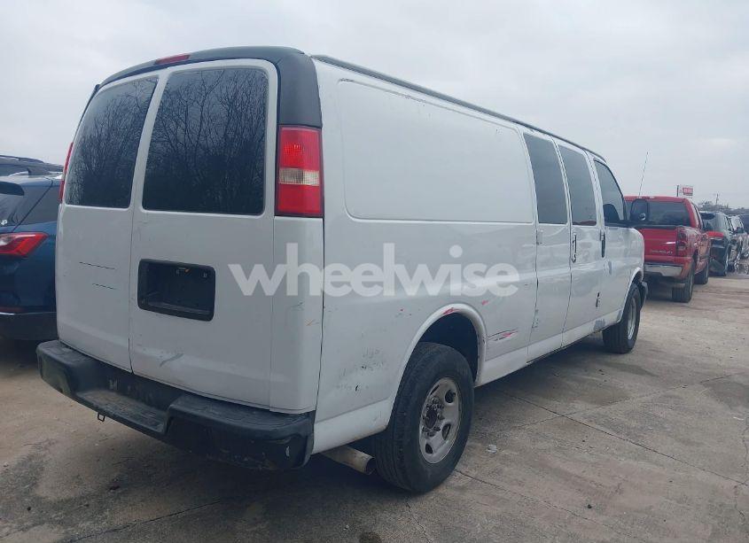 Photo 4 of 2009 Chevrolet Express 3500 WORK VAN (VIN 1GCHG39K491114644)