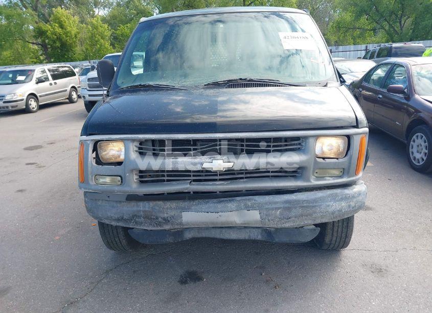 Photo 6 of 2002 Chevrolet Express (VIN 1GCHG39R321205567)