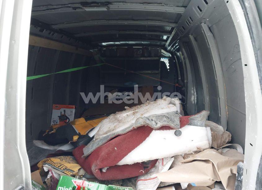 Photo 8 of 2002 Chevrolet Express CARGO VAN (VIN 1GCHG39R621165355)