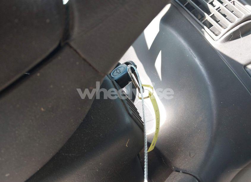 Photo 11 of 2001 Chevrolet Express (VIN 1GCHG39RX11108817)