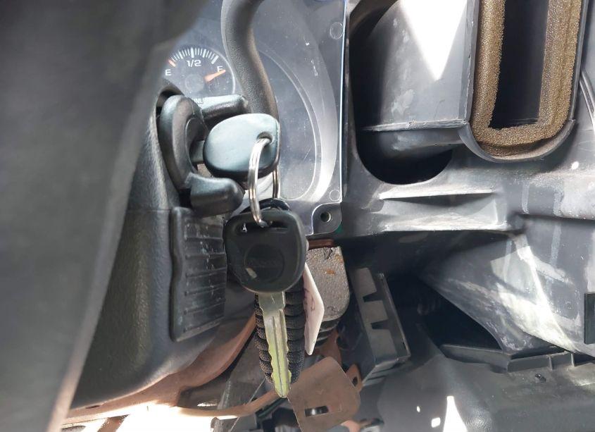 Photo 11 of 2001 Chevrolet Express (VIN 1GCHG39RX11175305)
