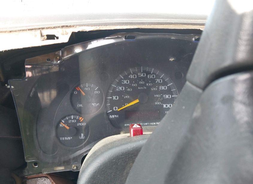 Photo 7 of 2001 Chevrolet Express (VIN 1GCHG39RX11175305)