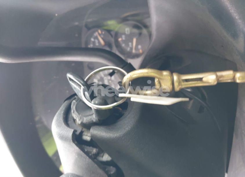 Photo 11 of 2003 Chevrolet Express (VIN 1GCHG39U031134897)