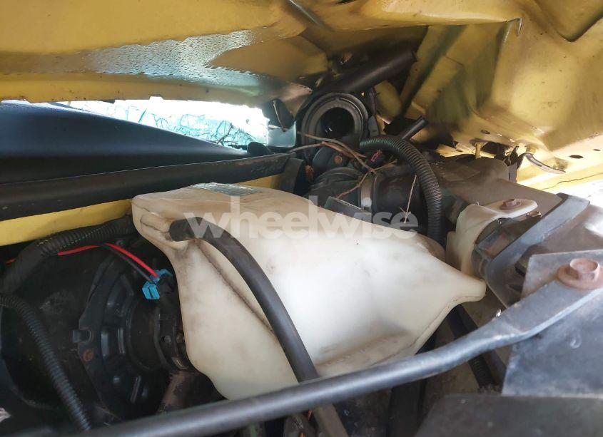 Photo 10 of 2005 Chevrolet Express (VIN 1GCHG39U151209822)