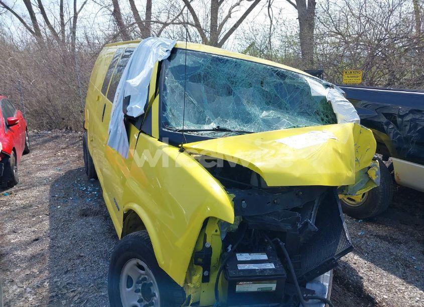 Photo 19 of 2005 Chevrolet Express (VIN 1GCHG39U151209822)