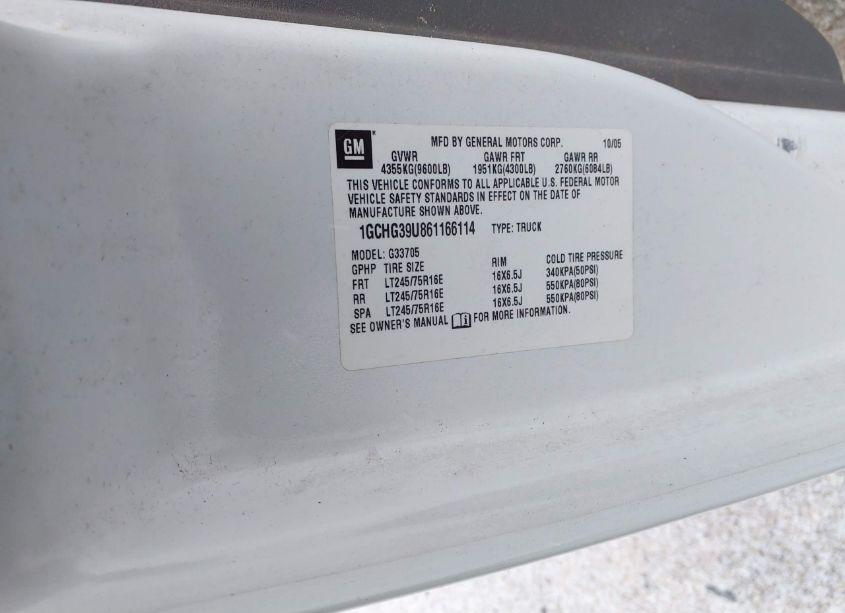 Photo 9 of 2006 Chevrolet Express WORK VAN (VIN 1GCHG39U861166114)