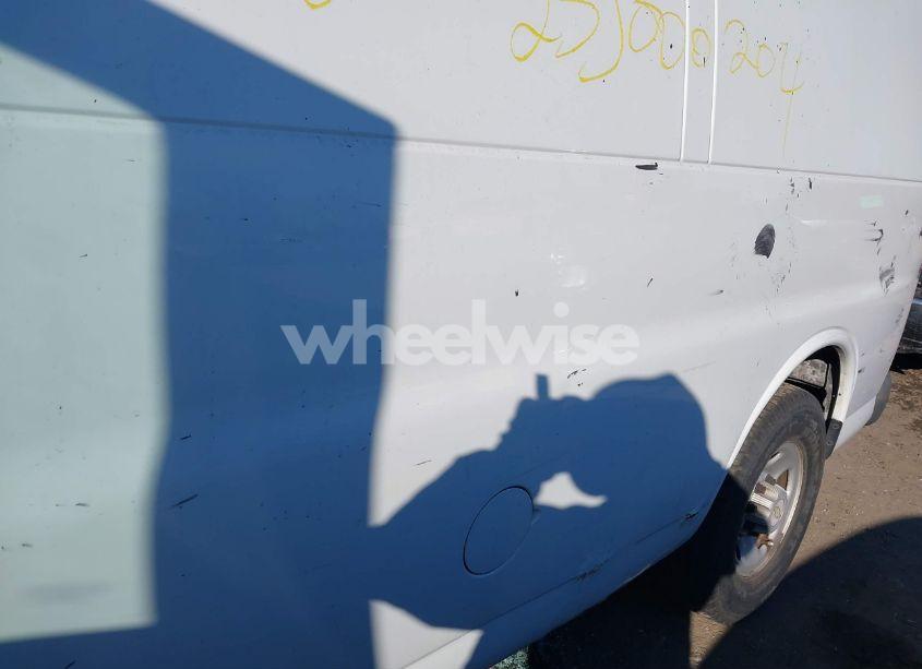 Photo 6 of 2007 Chevrolet Express WORK VAN (VIN 1GCHG39UX71131561)