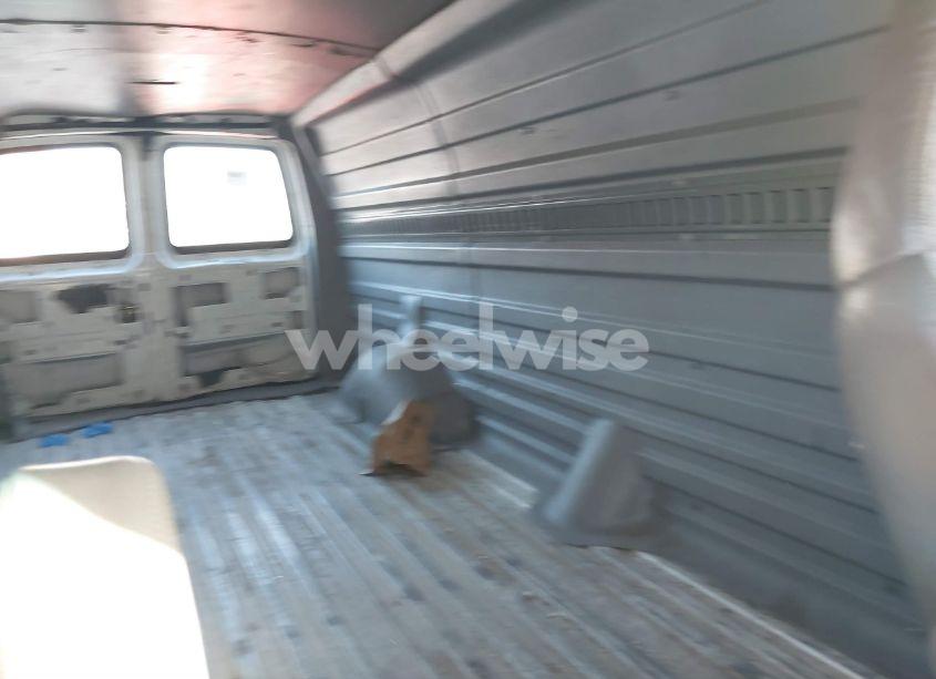 Photo 8 of 2007 Chevrolet Express WORK VAN (VIN 1GCHG39UX71131561)