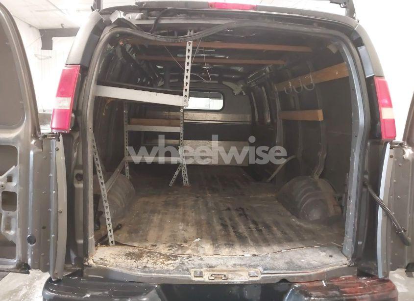 Photo 8 of 2006 Chevrolet Express WORK VAN (VIN 1GCHG39V961238348)