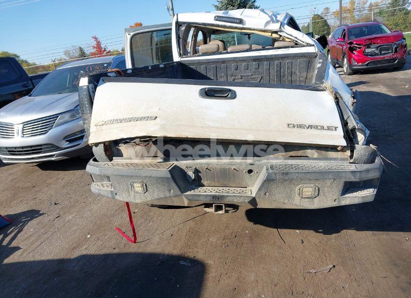 Photo 17 of 2003 Chevrolet Silverado 2500HD LT (VIN 1GCHK23103F192213)