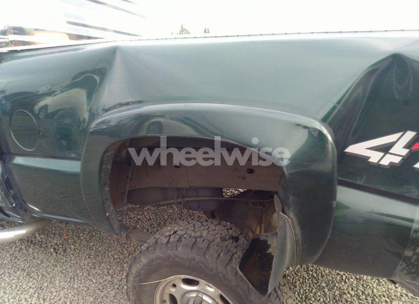 Photo 19 of 2004 Chevrolet Silverado 2500HD LS (VIN 1GCHK23104F157348)