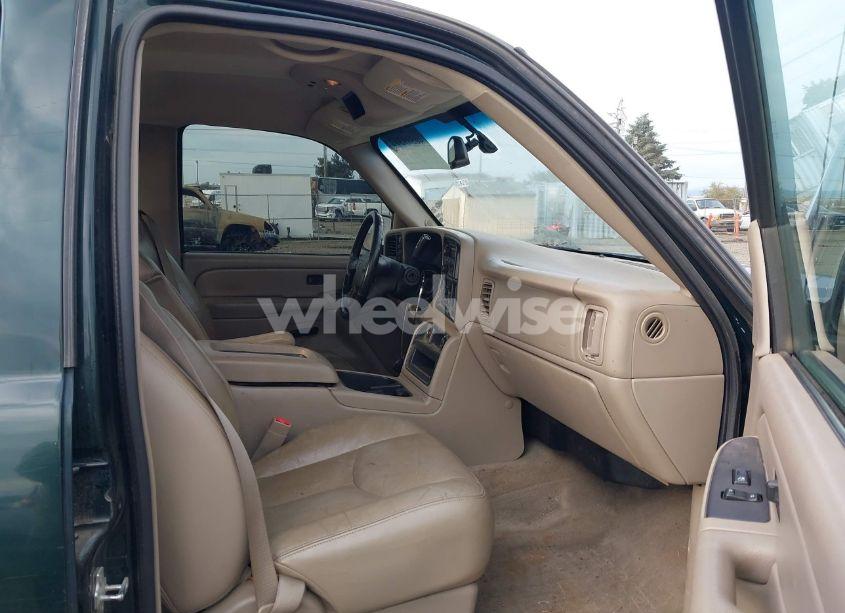 Photo 5 of 2004 Chevrolet Silverado 2500HD LS (VIN 1GCHK23104F157348)