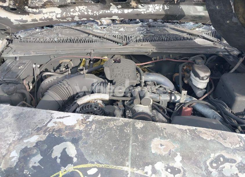 Photo 10 of 2002 Chevrolet Silverado 2500HD LS (VIN 1GCHK23112F222642)