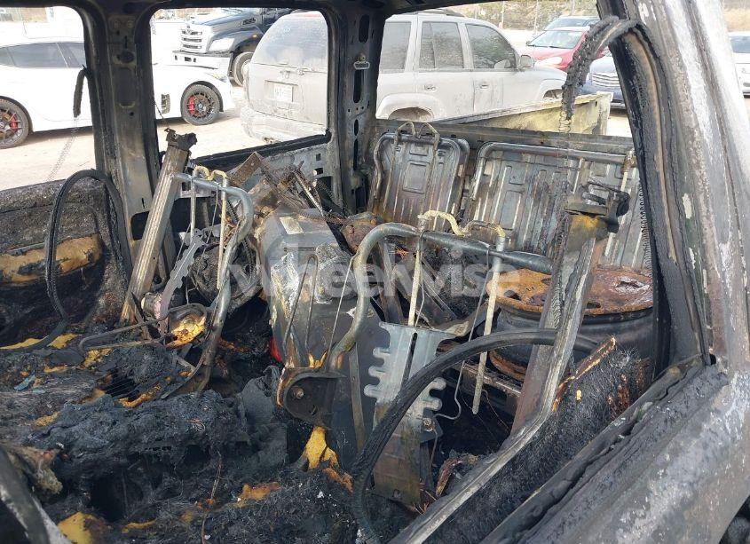 Photo 13 of 2002 Chevrolet Silverado 2500HD LS (VIN 1GCHK23112F222642)