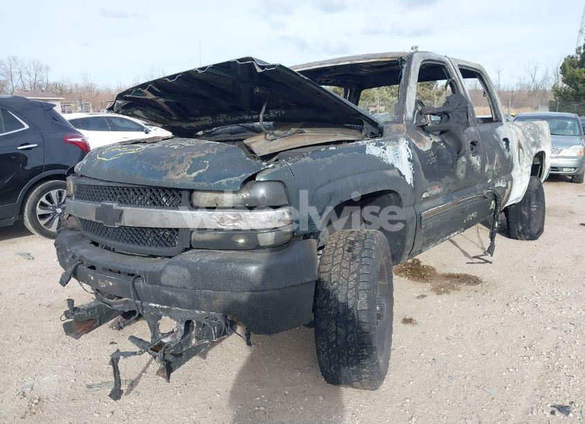 Photo 2 of 2002 Chevrolet Silverado 2500HD LS (VIN 1GCHK23112F222642)