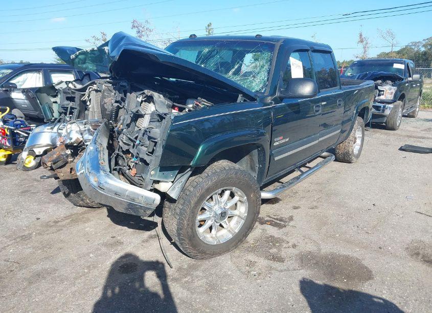 Photo 2 of 2004 Chevrolet Silverado 2500HD LT (VIN 1GCHK23114F129719)