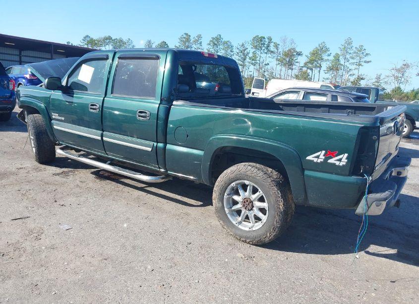 Photo 3 of 2004 Chevrolet Silverado 2500HD LT (VIN 1GCHK23114F129719)
