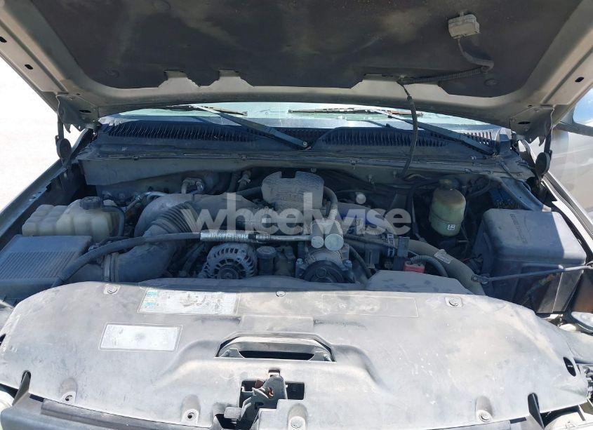 Photo 10 of 2002 Chevrolet Silverado 2500HD LT (VIN 1GCHK23122F204943)