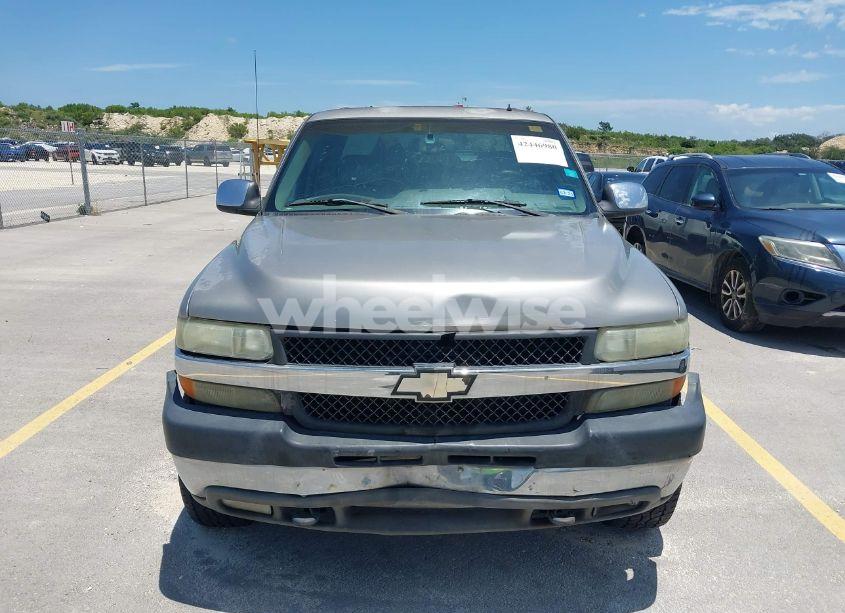Photo 12 of 2002 Chevrolet Silverado 2500HD LT (VIN 1GCHK23122F204943)