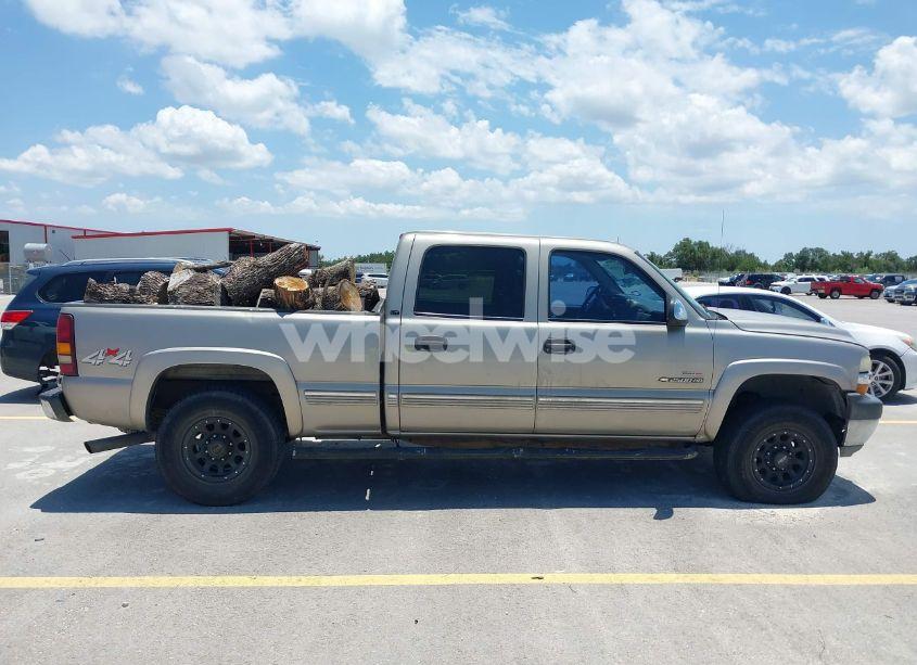 Photo 13 of 2002 Chevrolet Silverado 2500HD LT (VIN 1GCHK23122F204943)