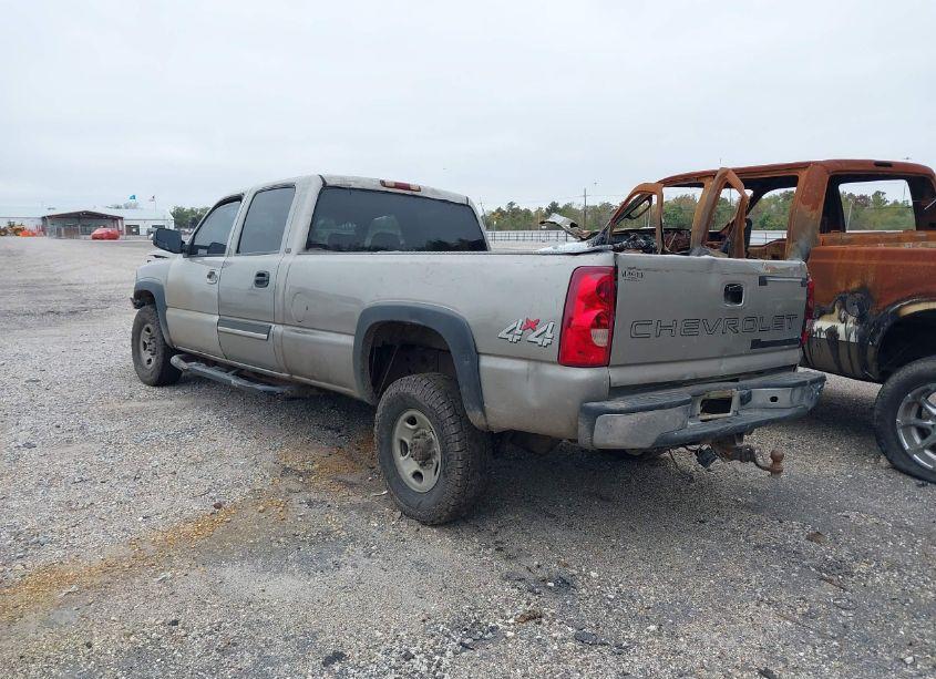 Photo 3 of 2003 Chevrolet Silverado 2500HD (VIN 1GCHK23123F116993)