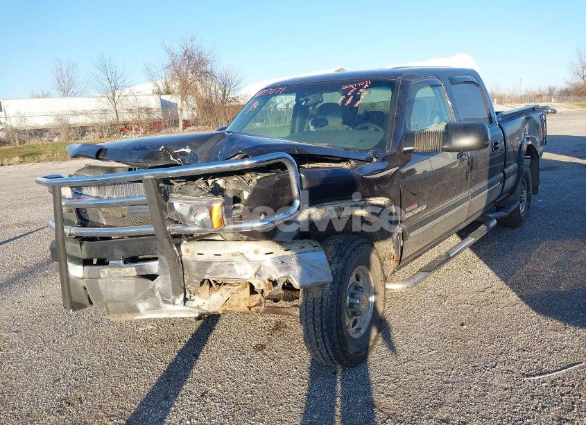 Photo 6 of 2004 Chevrolet Silverado 2500HD LS (VIN 1GCHK23124F102495)