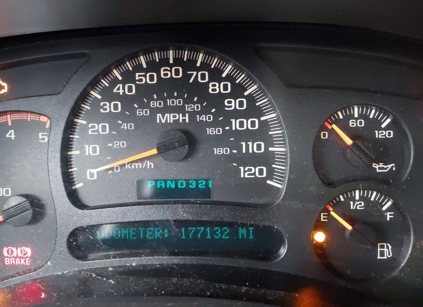 Photo 15 of 2004 Chevrolet Silverado 2500HD LS (VIN 1GCHK23124F135660)