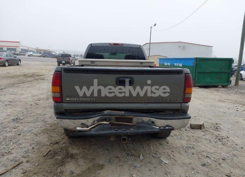 Photo 12 of 2001 Chevrolet Silverado 2500HD LS (VIN 1GCHK23131F114232)